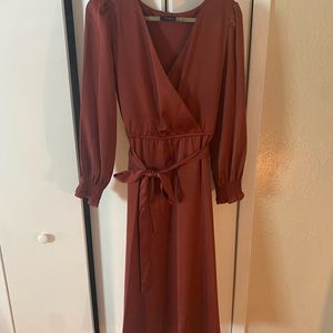 Shimmering rust color midi dress